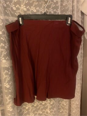 Old Navy Women's Deep Burgundy Mini Skirt